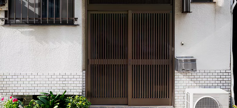 Bifold Louvre Doors in Wright, FL