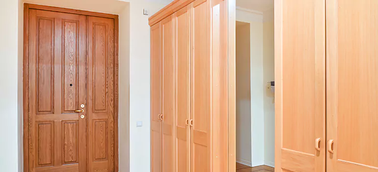 Glass Closet Door Repair in Wright, FL